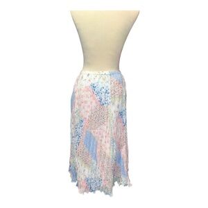 City blues long crinkle floral pastel broom skirt size 6p EUC